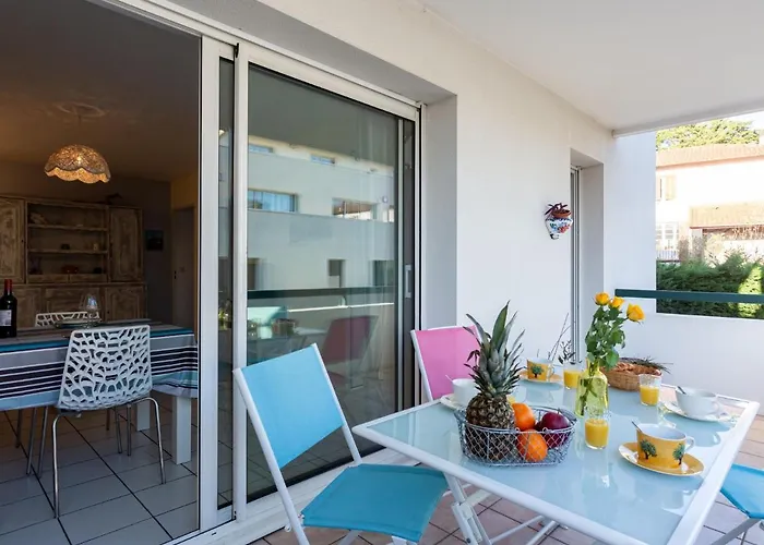 Apartment Joanis-2 By Interhome